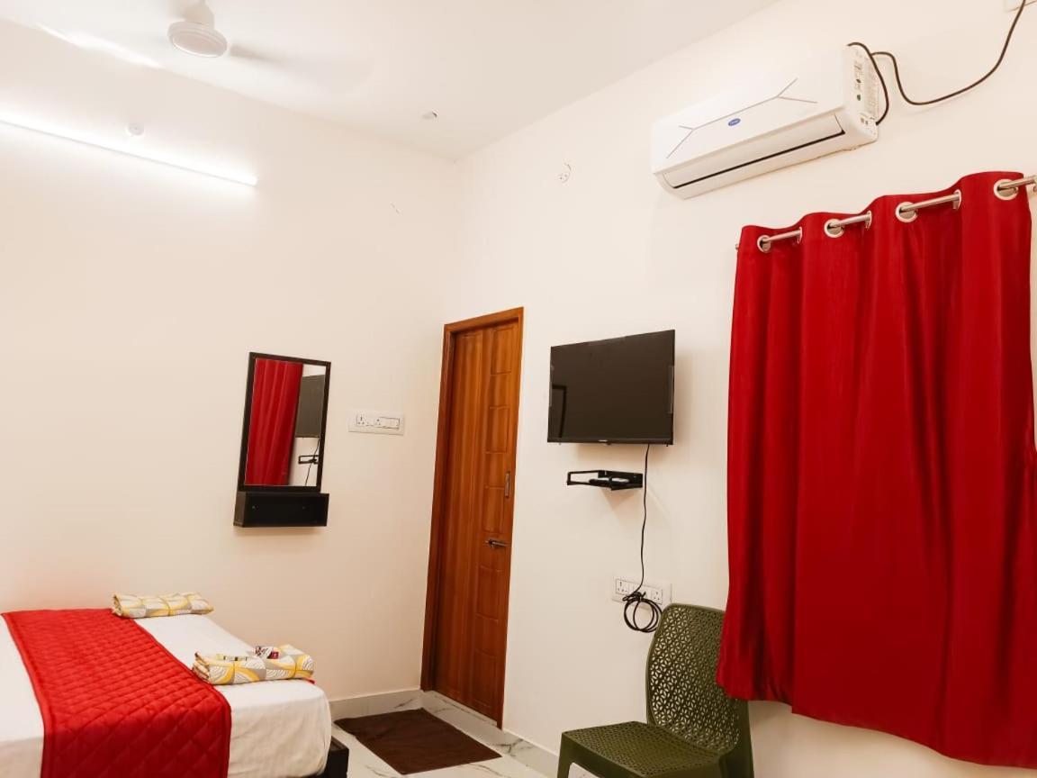 Rudra Elite Apartment Rameshwaram Ngoại thất bức ảnh