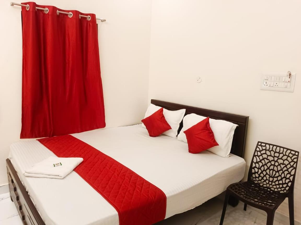 Rudra Elite Apartment Rameshwaram Ngoại thất bức ảnh
