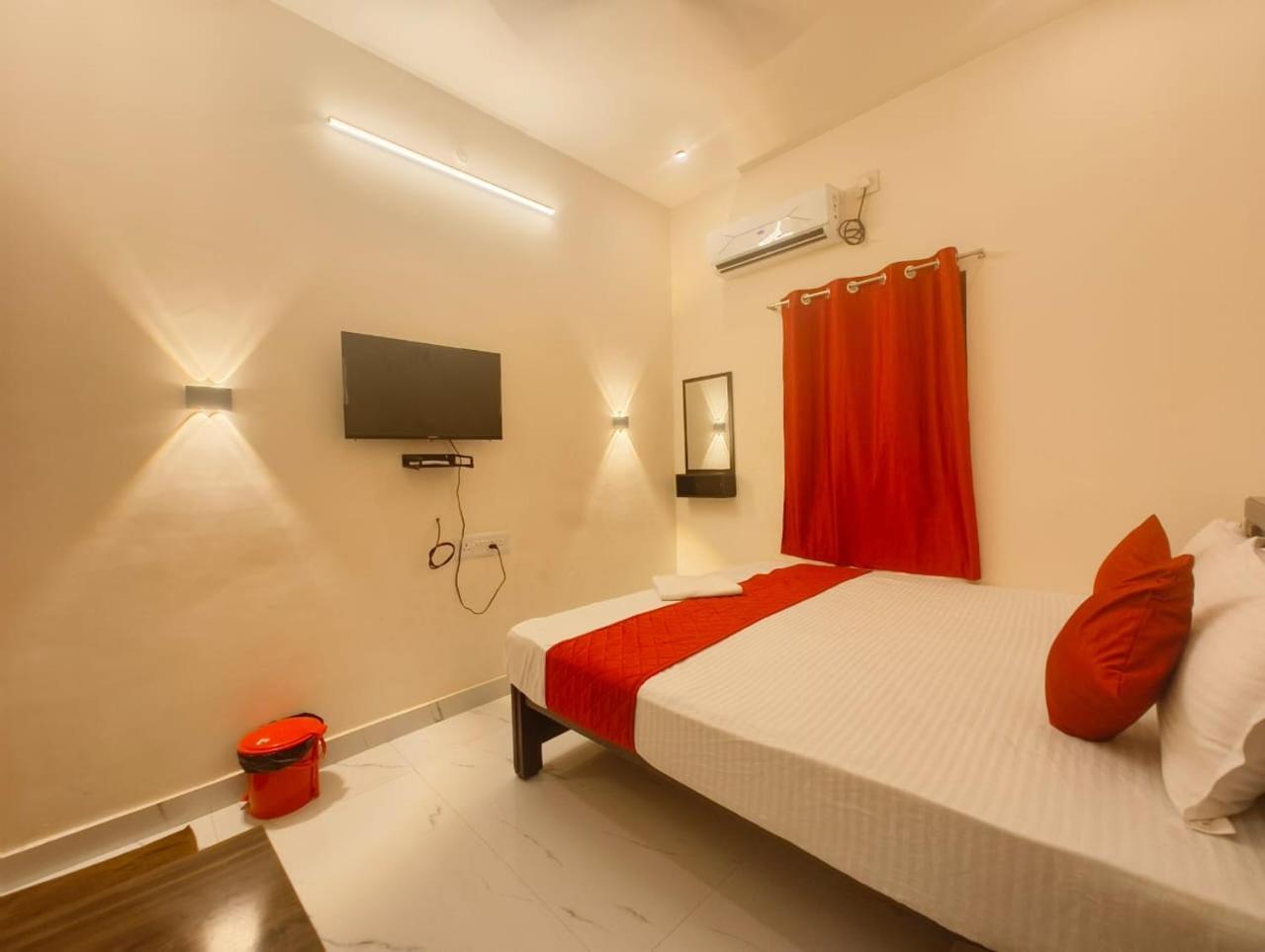 Rudra Elite Apartment Rameshwaram Ngoại thất bức ảnh