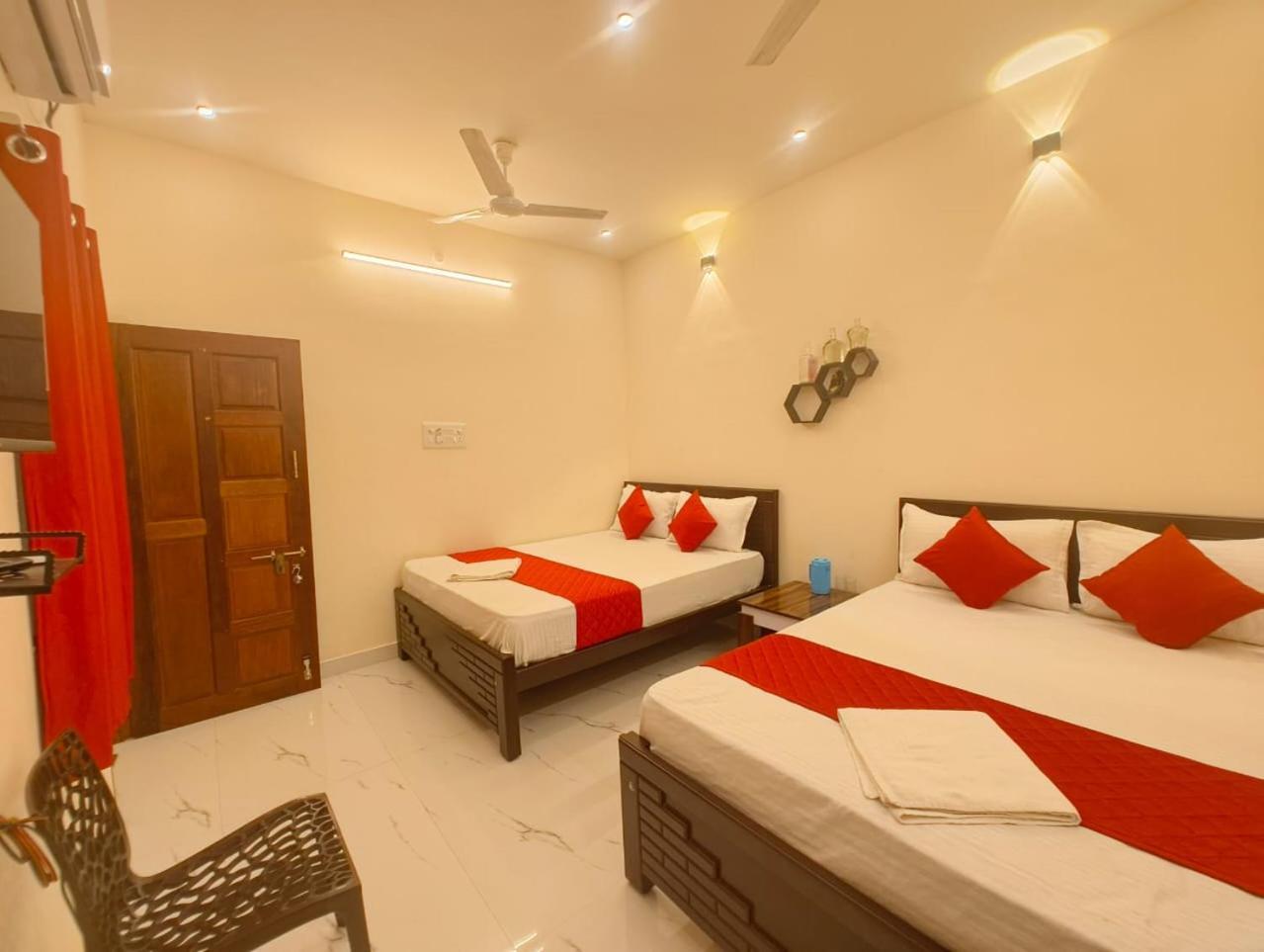 Rudra Elite Apartment Rameshwaram Ngoại thất bức ảnh